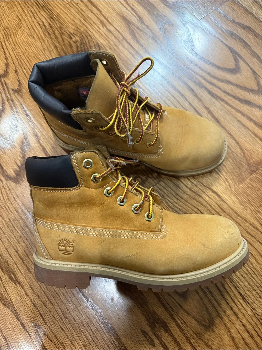 Timberland Wheat Kids Leather Work Boots with Dark Collar